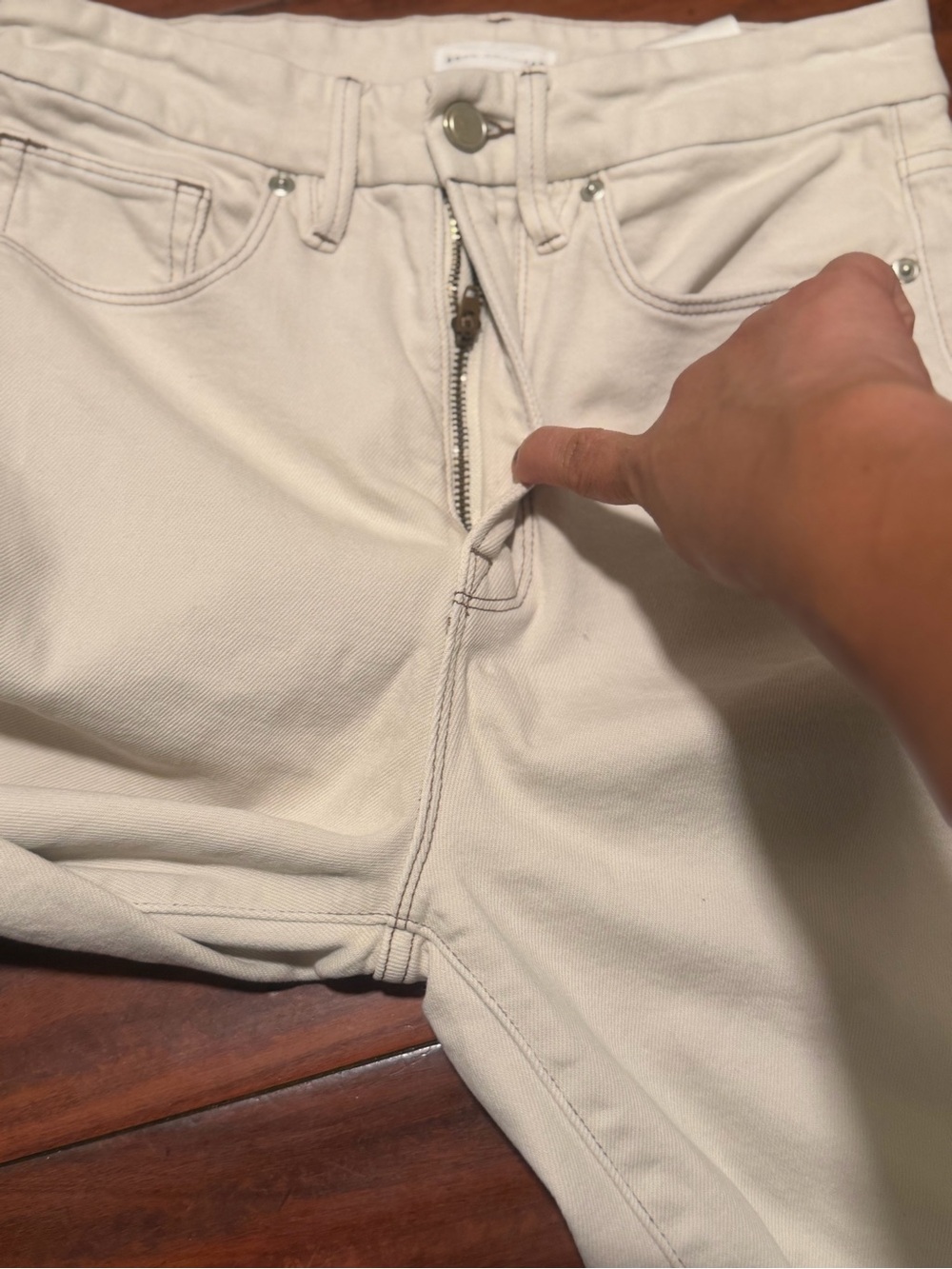 Good American High-Rise Straight Jeans in Pearl color - Picture 6 of 10